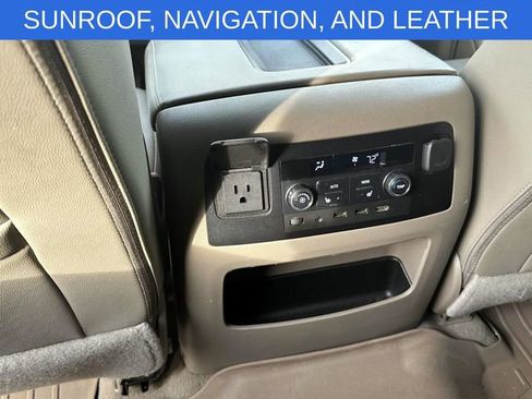 Used 2019 GMC Yukon XL SLT w/ Open Road Package image 15