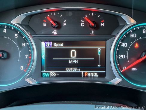 Certified 2019 Chevrolet Traverse LT image 17