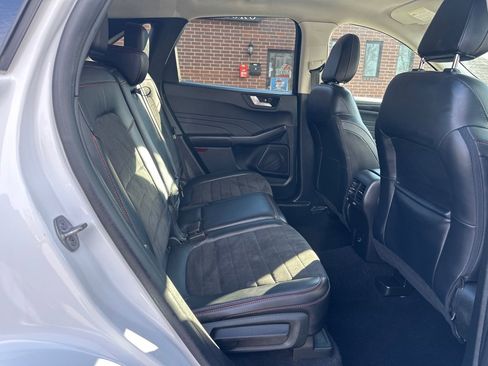 Used 2022 Ford Escape SEL w/ SEL Stealth AWD Package image 22