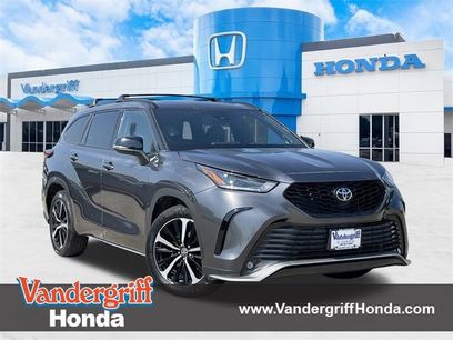 Used 2022 Toyota Highlander XSE