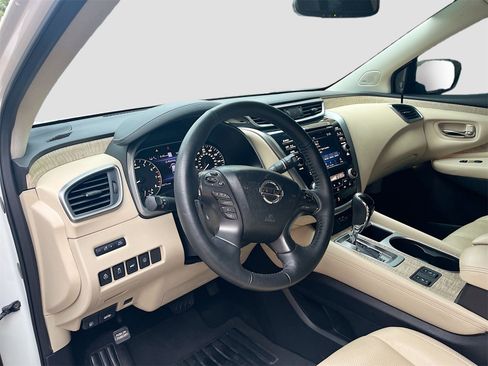 Used 2023 Nissan Murano SL w/ Cargo Package image 9