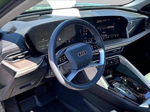Used 2025 Audi Q5 Prestige AWD/4WD image 18