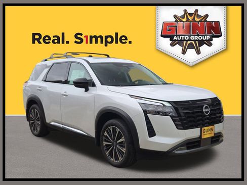 New 2026 Nissan Pathfinder Platinum w/ Cargo Package FWD image 1