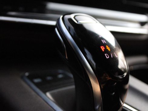 Used 2021 Cadillac Escalade Sport w/ Driver Assist Tech Package image 24