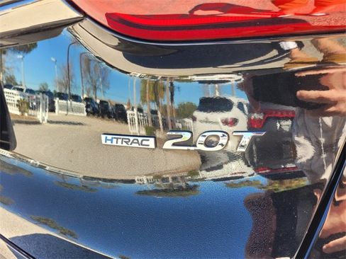 Used 2019 Hyundai Santa Fe Limited image 13