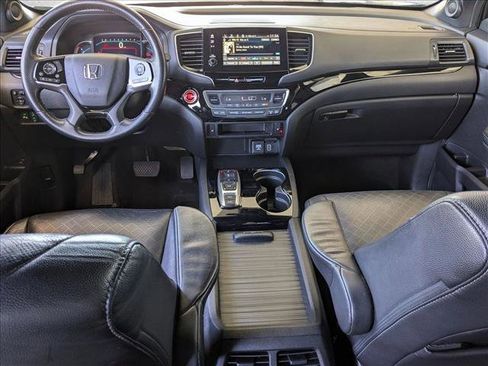 Used 2020 Honda Passport Touring image 17