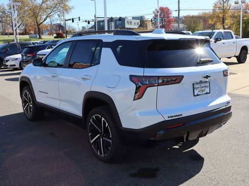 New 2026 Chevrolet Equinox RS w/ Convenience Package III image 28
