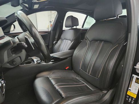 Used 2017 BMW 540i xDrive AWD/4WD image 14