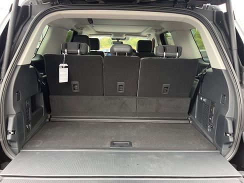 New 2025 Ford Expedition Active image 34