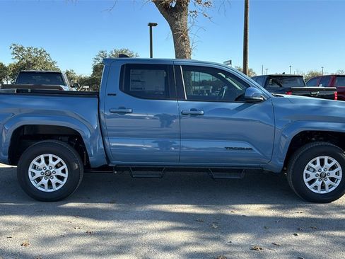 New 2026 Toyota Tacoma SR5 image 10