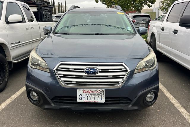 Used 2016 Subaru Outback 2.5i Premium AWD/4WD image 3