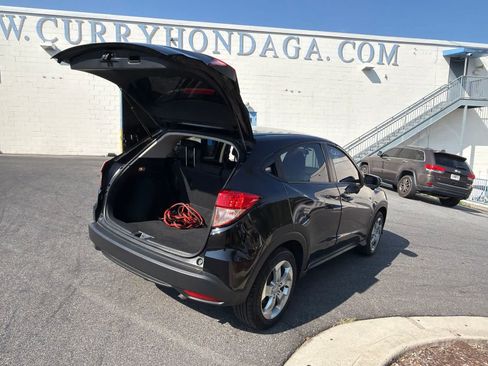 Used 2016 Honda HR-V EX image 11