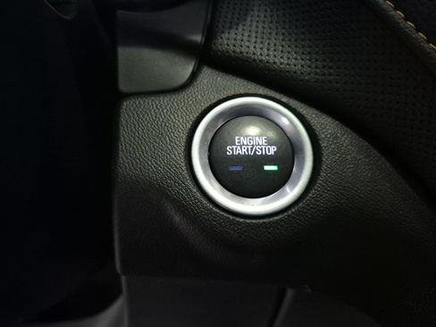 Certified 2024 Chevrolet Equinox Premier FWD image 17