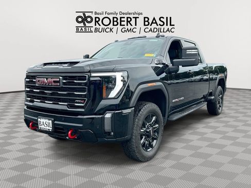 Used 2024 GMC Sierra 2500 AT4 w/ AT4 Premium Plus Package AWD/4WD image 1