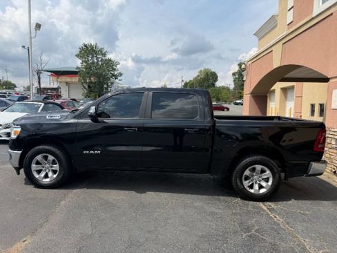Used 2024 RAM 1500 Laramie AWD/4WD image 7