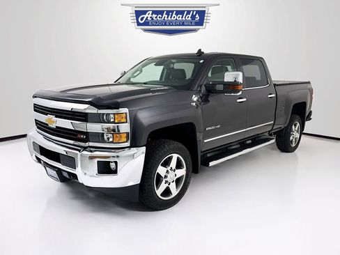 Used 2016 Chevrolet Silverado 2500 LTZ w/ Duramax Plus Package image 3