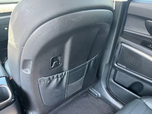 Used 2024 Kia Telluride SX Prestige AWD/4WD image 17