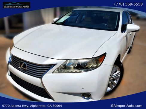 Used 2014 Lexus ES 350 w/ Premium Package FWD image 1