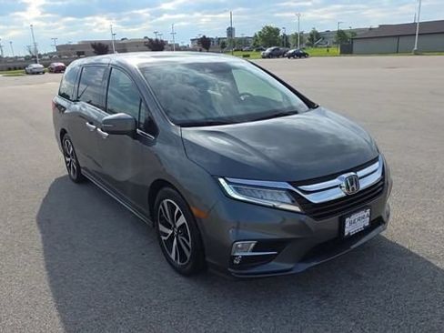 Used 2020 Honda Odyssey Elite image 3