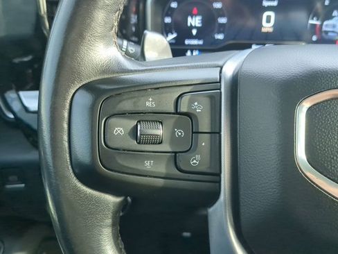 Used 2022 GMC Sierra 1500 Elevation w/ Preferred Package image 24