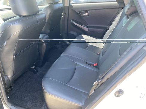 Used 2015 Toyota Prius Persona Series FWD image 13