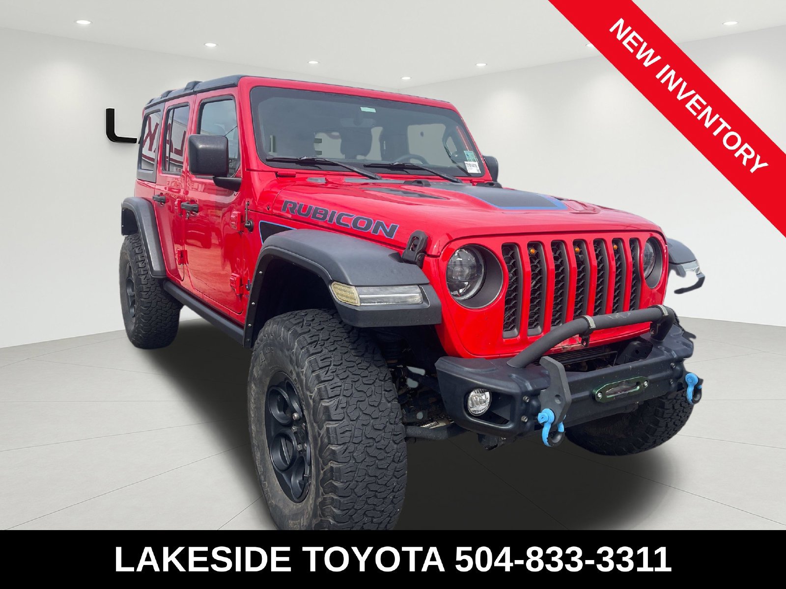 Used 2023 Jeep Wrangler Unlimited Rubicon 4xe AWD/4WD image 3