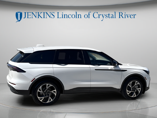New 2026 Lincoln Nautilus Premier w/ Equipment Group 102A AWD/4WD image 6