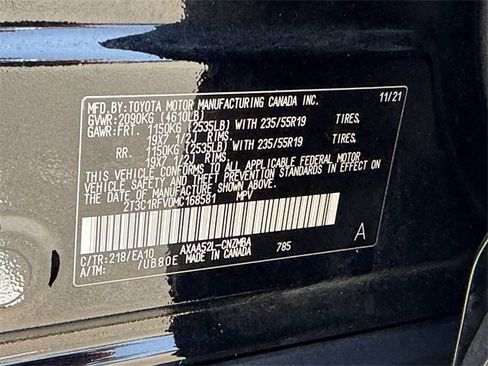 Used 2021 Toyota RAV4 XLE Premium image 32