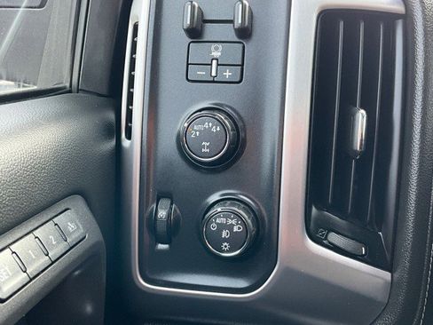 Used 2017 GMC Sierra 1500 SLT w/ SLT Premium Package image 15