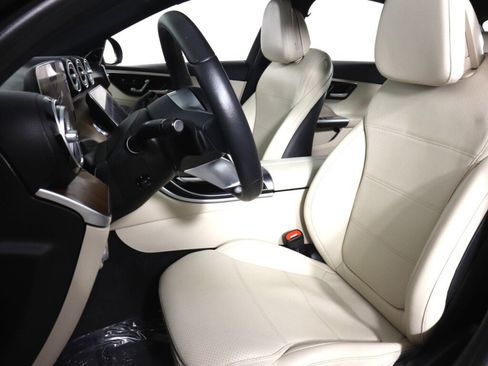 Used 2022 Mercedes-Benz C 300 Sedan image 28