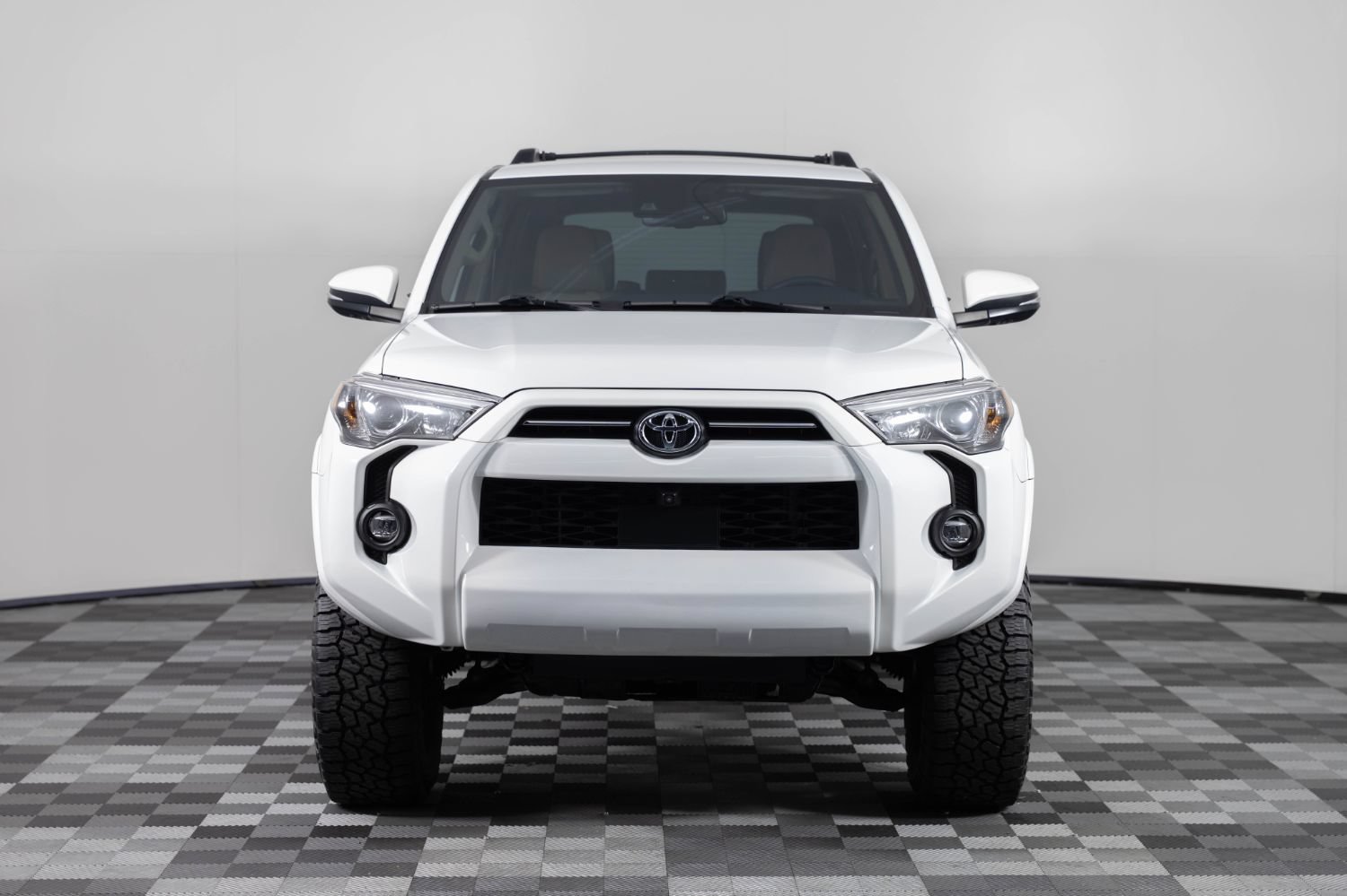 Used 2023 Toyota 4Runner SR5 Premium w/ SR5 Premium Package AWD/4WD image 11