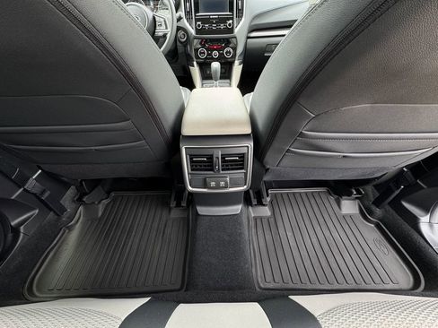 Used 2024 Subaru Forester Premium AWD/4WD image 31