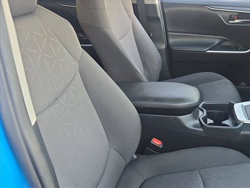 Used 2019 Toyota RAV4 XLE FWD image 21