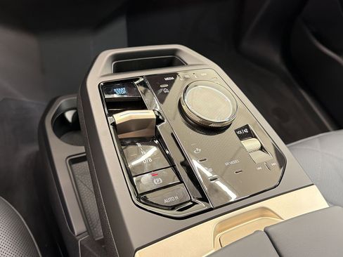 New 2026 BMW iX xDrive45 AWD/4WD image 17