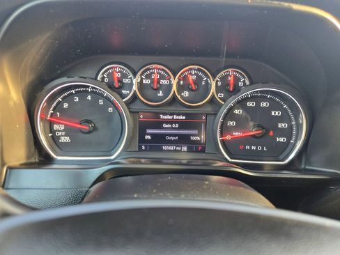 Used 2019 Chevrolet Silverado 1500 LT Trail Boss w/ Convenience Package image 23