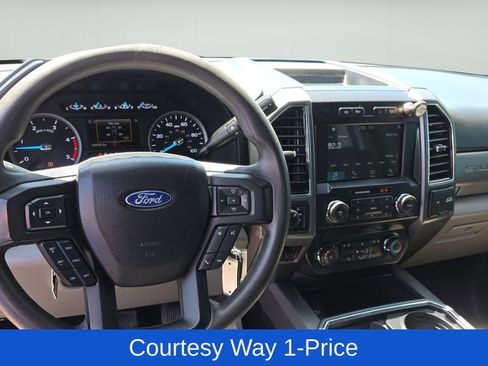 Used 2019 Ford F250 XLT w/ XLT Value Package AWD/4WD image 12