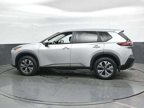 Used 2022 Nissan Rogue SV AWD/4WD image 10