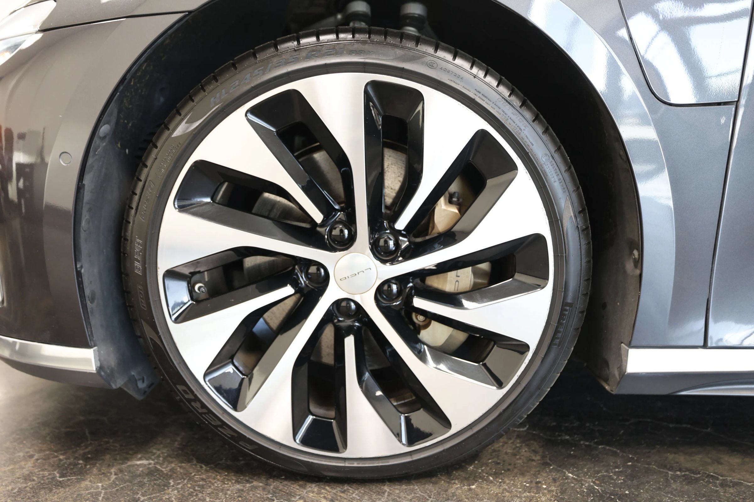 Used 2022 Lucid Air Grand Touring AWD/4WD image 21