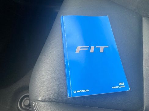 Used 2016 Honda Fit EX-L image 4