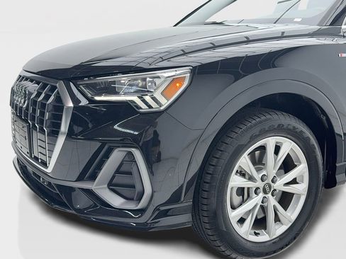 Used 2025 Audi Q3 2.0T Premium image 6