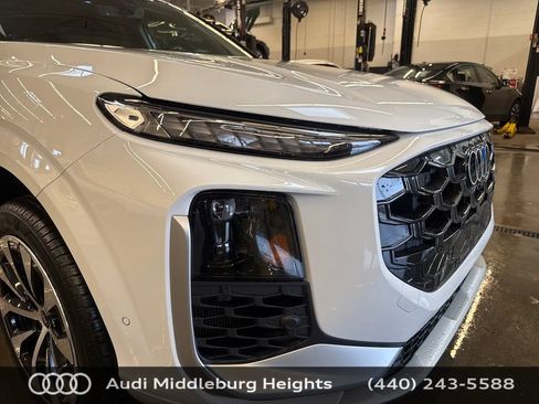 Used 2026 Audi Q3 quattro 2.0T AWD/4WD image 43