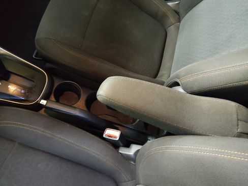 Used 2020 Chevrolet Trax LS w/ Tint and Cruise Package image 26