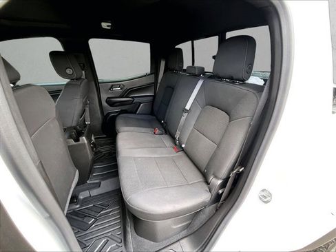 Used 2024 GMC Canyon Elevation w/ Convenience Package RWD image 25