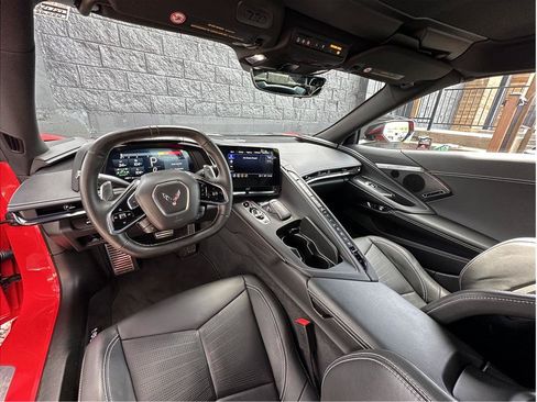 Used 2023 Chevrolet Corvette Stingray Preferred Cpe w/ Stealth Interior Trim Package RWD image 2
