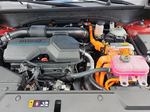Certified 2025 Hyundai Santa Fe Limited AWD/4WD image 20