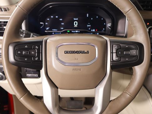 Used 2024 GMC Yukon Denali w/ Max Trailering Package image 3