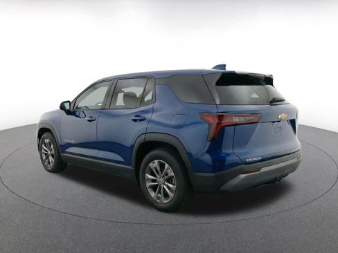 Used 2025 Chevrolet Equinox LT FWD image 7