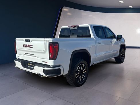 Used 2024 GMC Sierra 1500 AT4 w/ Technology Package image 5