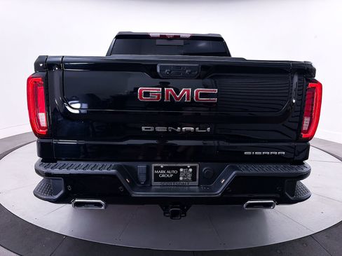 Used 2023 GMC Sierra 1500 Denali w/ Denali Reserve Package AWD/4WD image 17