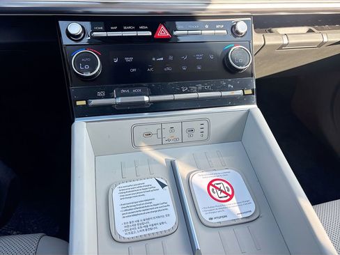 New 2026 Hyundai Santa Fe SEL image 15